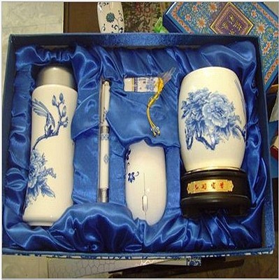 【廠家批發(fā) 中國風(fēng)國色天香陶瓷鼠標(biāo)U盤保溫杯筆筒四件套】價格,廠家,圖片,U盤,深圳市睿祥騰科技-